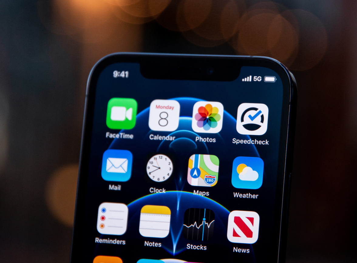 瀍河回族苹果手机维修分享为什么 iPhone 12 在冬季会自动关机 