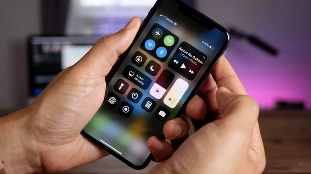 瀍河回族苹果手机维修分享iPhone 12信号差怎么办 